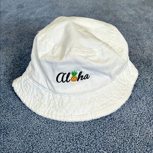 NWT, David & Young Aloha Pahaki bucket hat